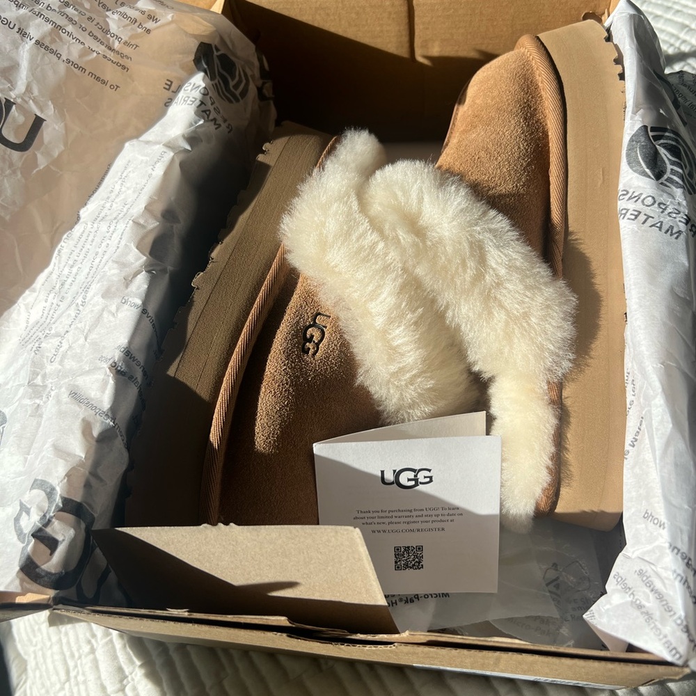 UGG Tan Slippers with Plush Cream Lining - Picture 7 of 8